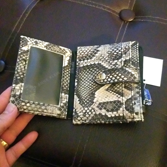 Anne Klein Handbags - Anne klein wallet